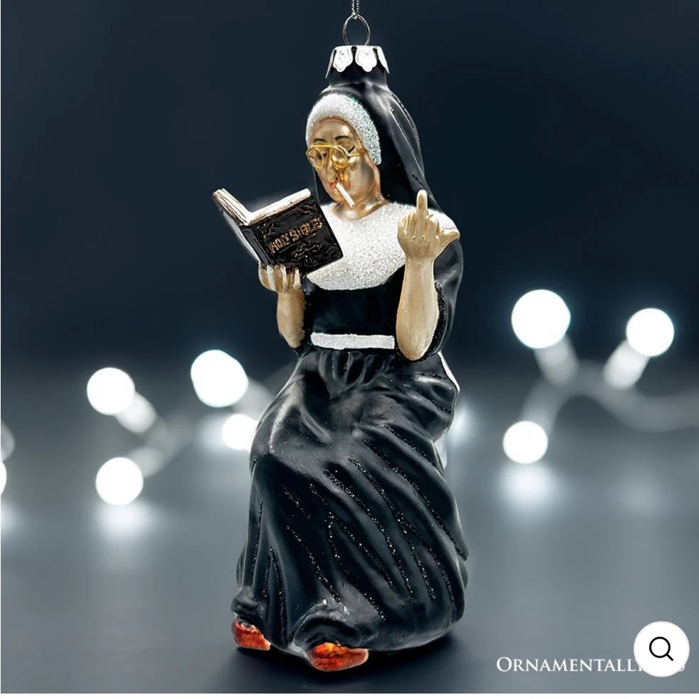 Eccentric Gothic Smoking Nun